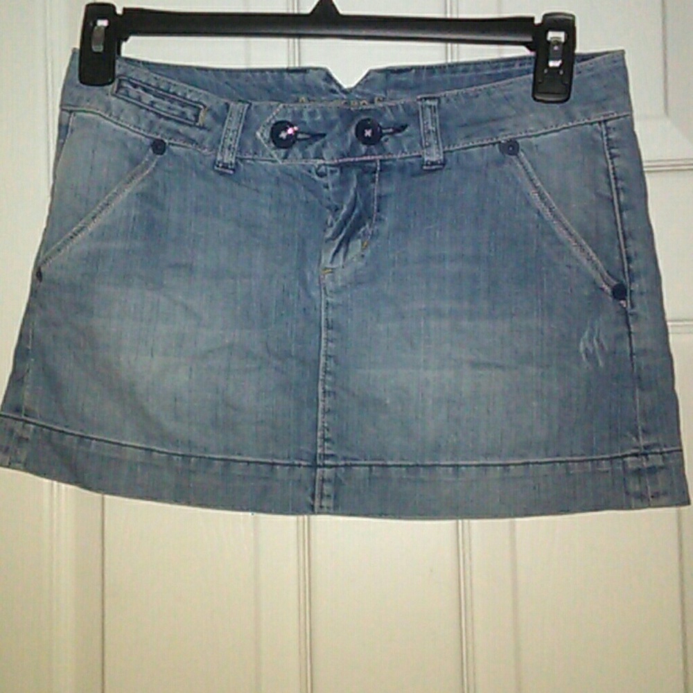 American Eagle jean skirt size 4