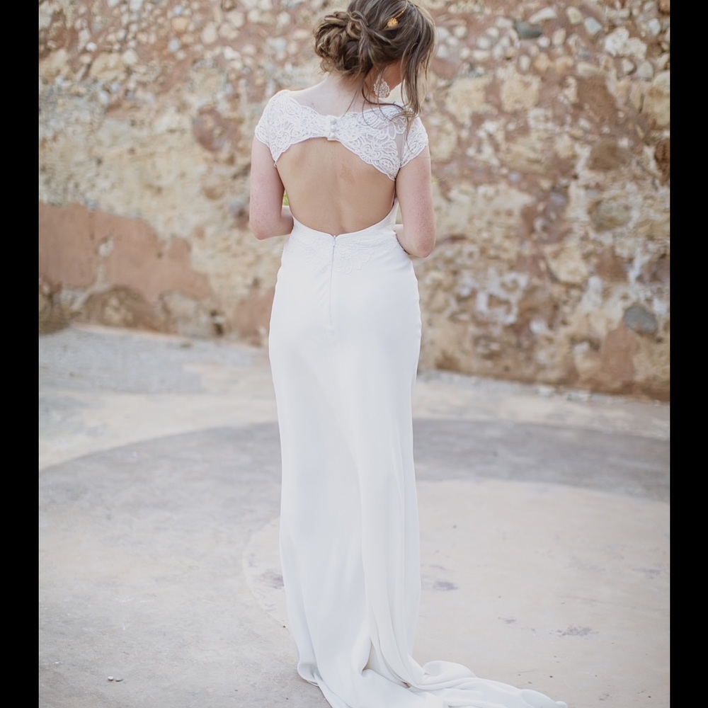 Wedding dress
