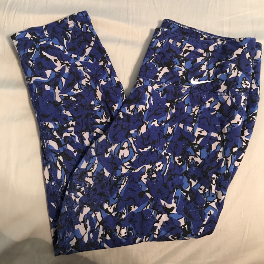 Nike Dri-Fit Capri Leggings