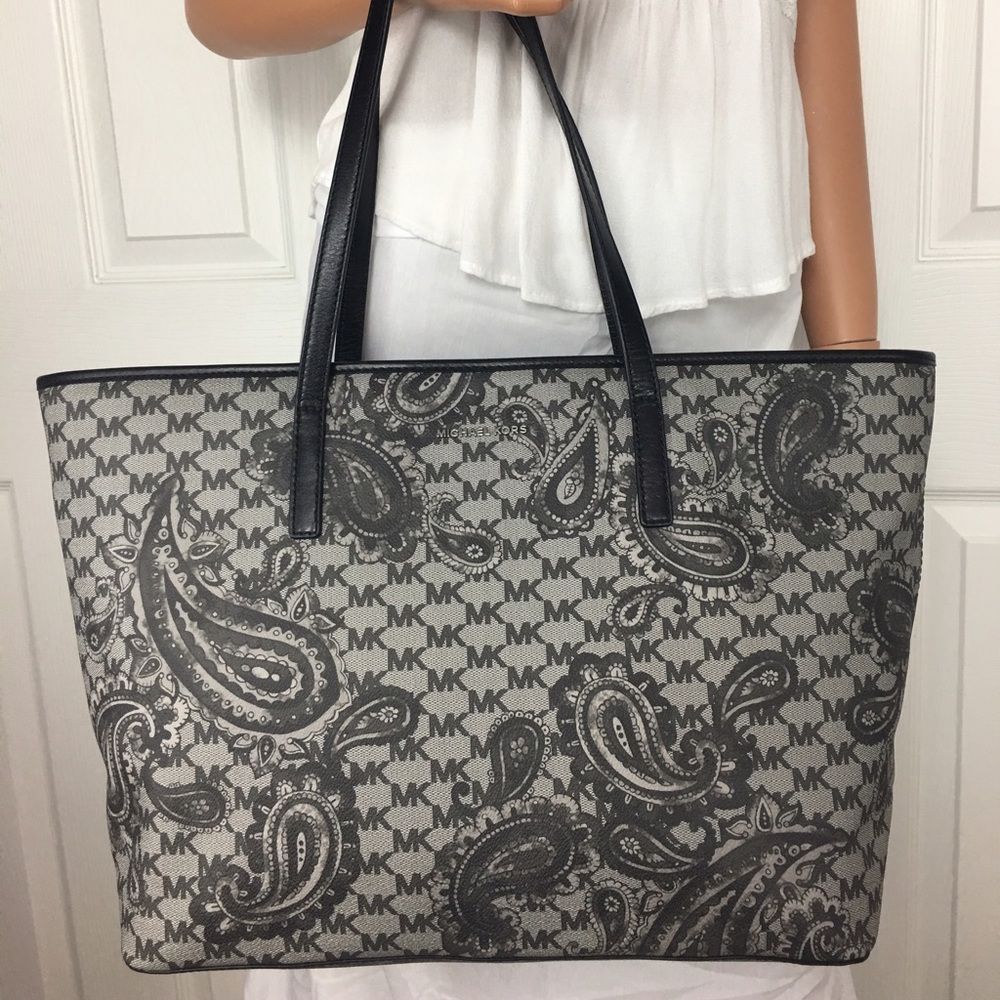 New Michael KORS Paisley Tote & Dust Bag