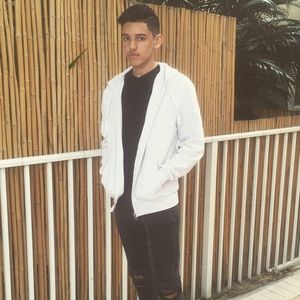 Meet your Posher, Angelo