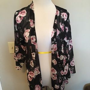 Floral H&M kimono
