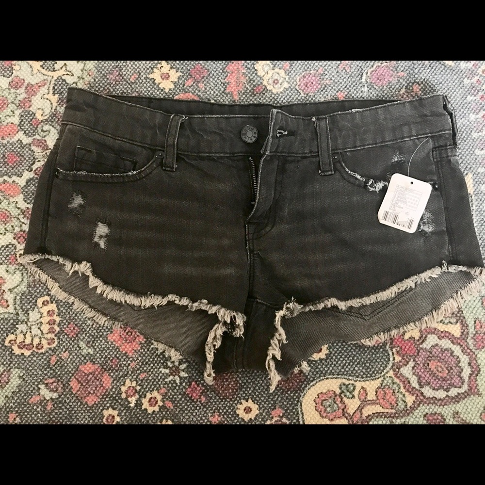 urban outfitters dolphin shorts