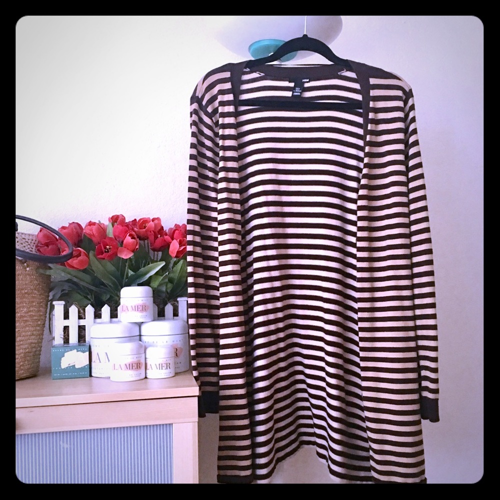 ✨🌟H&M Long Cardigan ✨🌟 Size L ✨🌟
