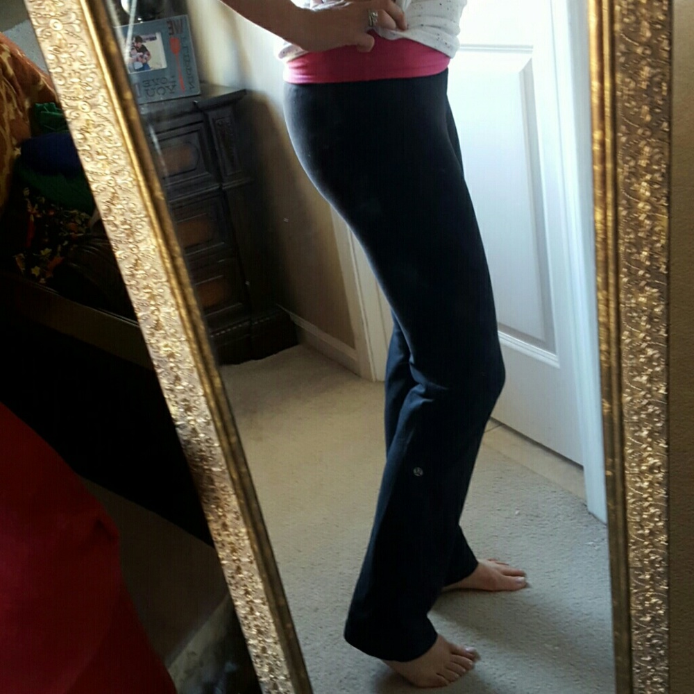 Lululemon size 2 yoga pants