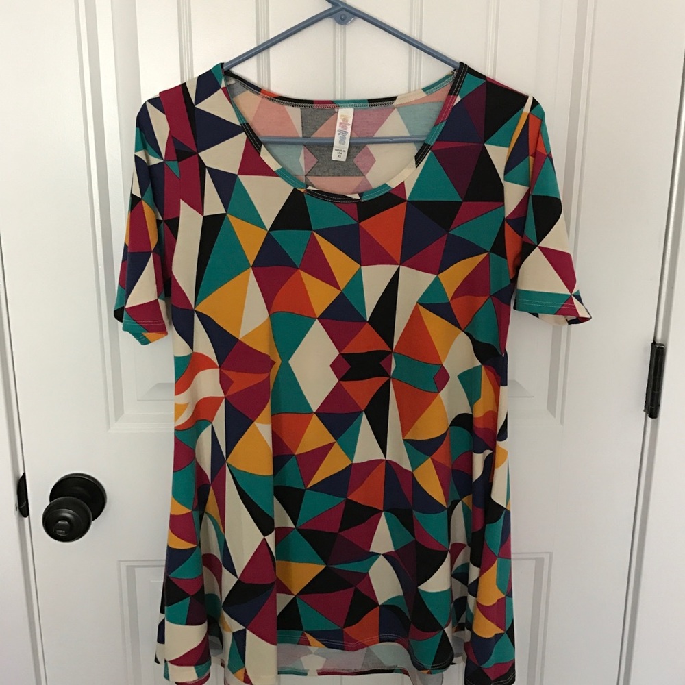 LulaRoe Perfect T