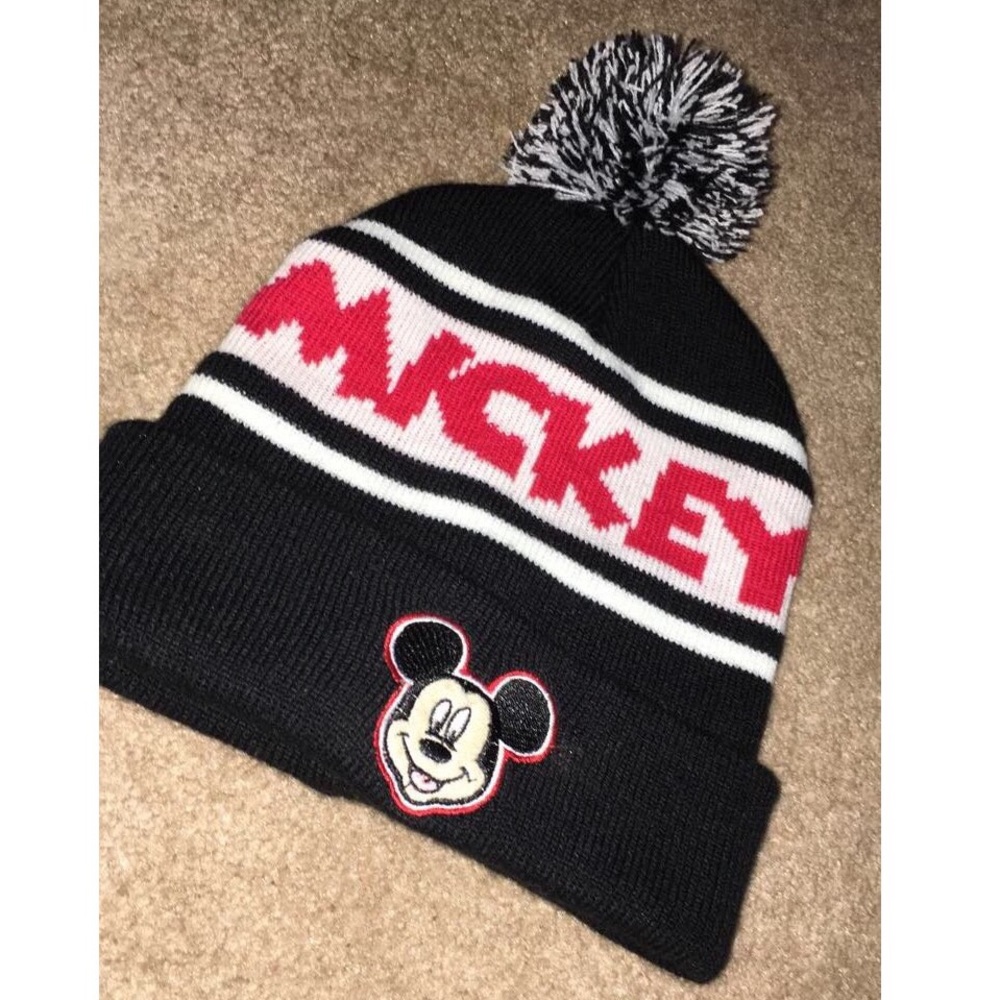 MICKEY MOUSE POM-POM BEANIE