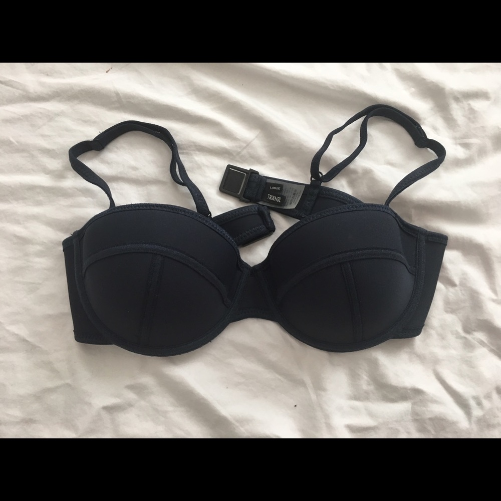 Triangl Swim Top Size Large