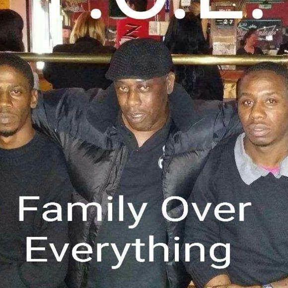 Meet your Posher, Alex - Picture 1 of 1