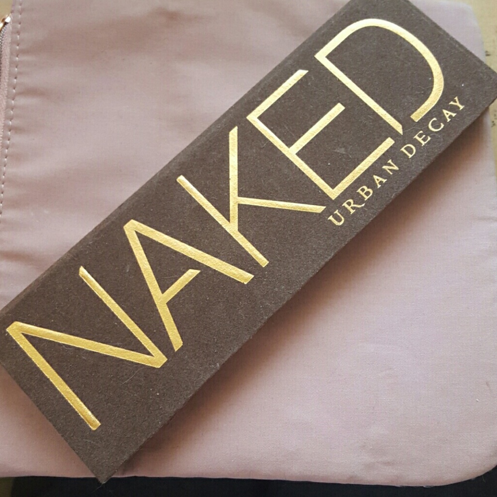 Naked 1 pallette