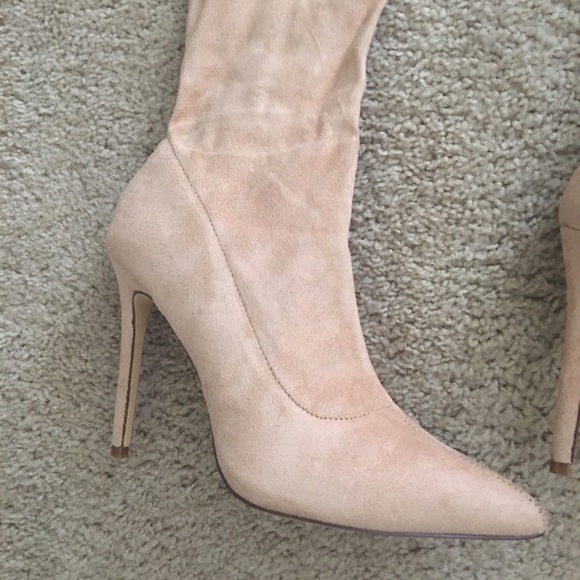 Laura's Boutique thigh high suede boots - Picture 2 of 4