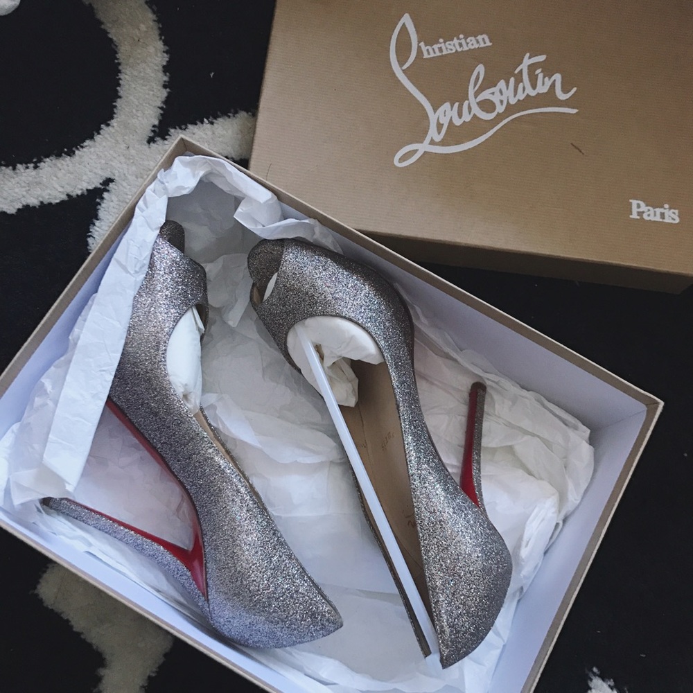 Christian Louboutin "New Very Prive"