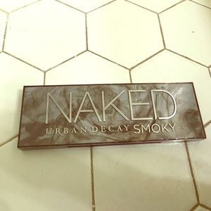 Naked Urban Decay Smoky Eye Pallette