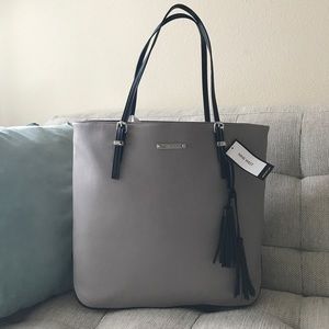 👜🖤NEW! Nine West Large Tote Bag!🖤👜