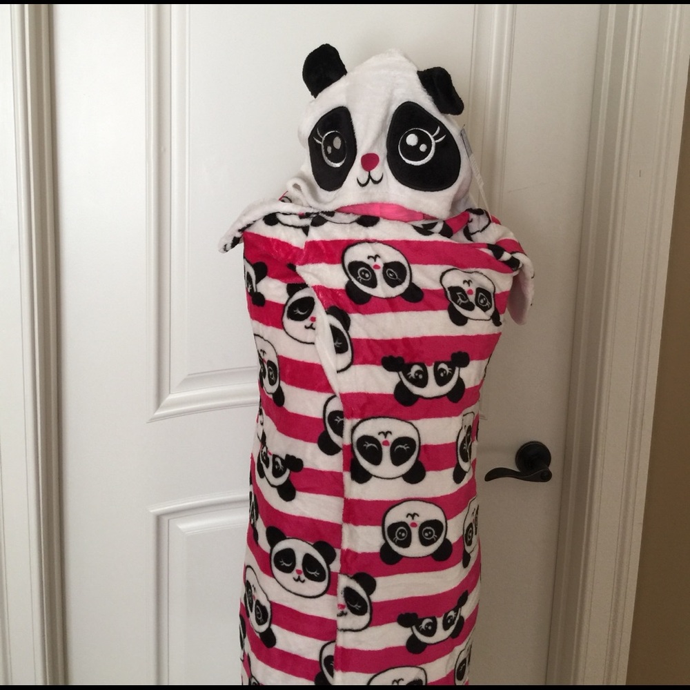 Girls velvet fleece wrap with hood and arms