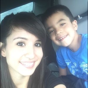 Meet your Posher, Elena