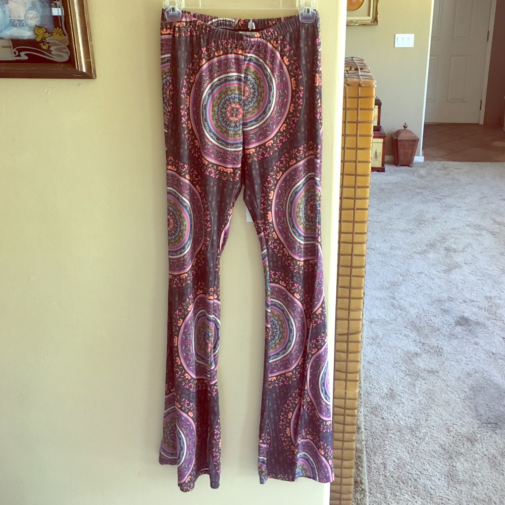 Stretch bell bottom pants