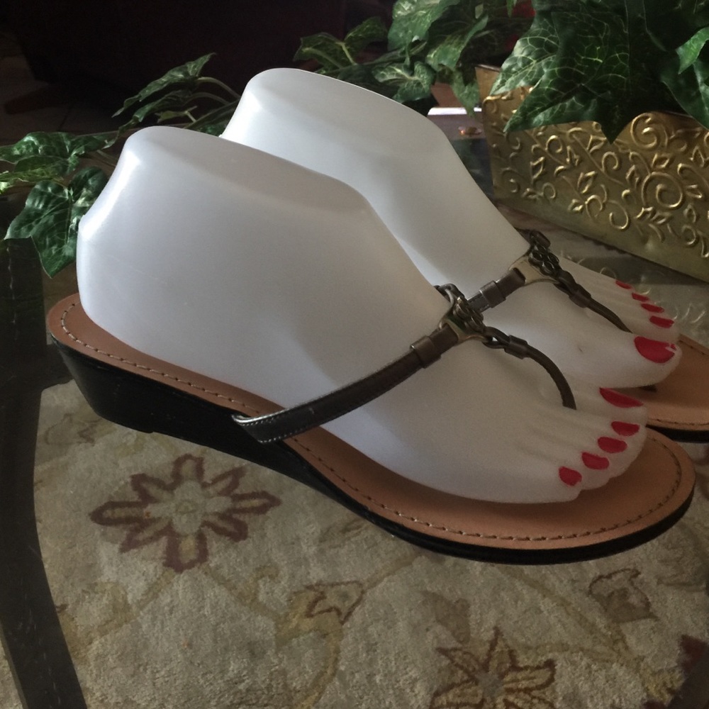 Coach pewter color size 7/2 - Picture 2 of 4
