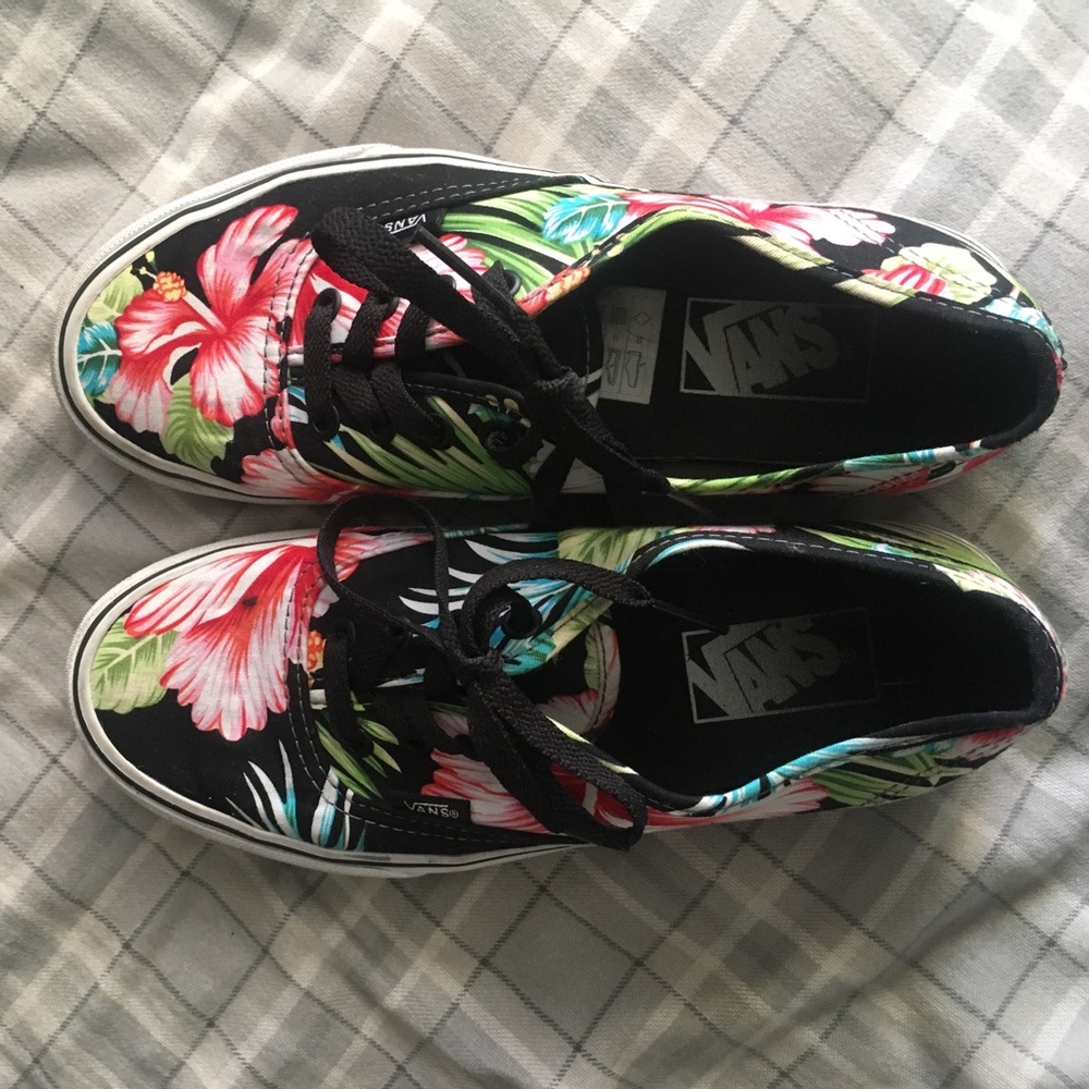 Hawaiian print vans
