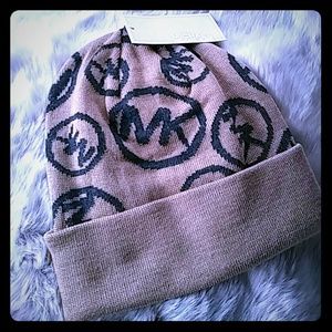 NWT Michael Kors Beanie