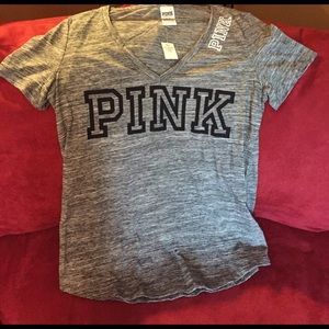 New never worn Victoria Secret Pink grey t-shirt