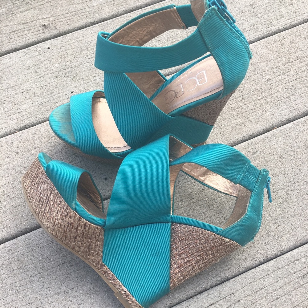 BCBG wedges