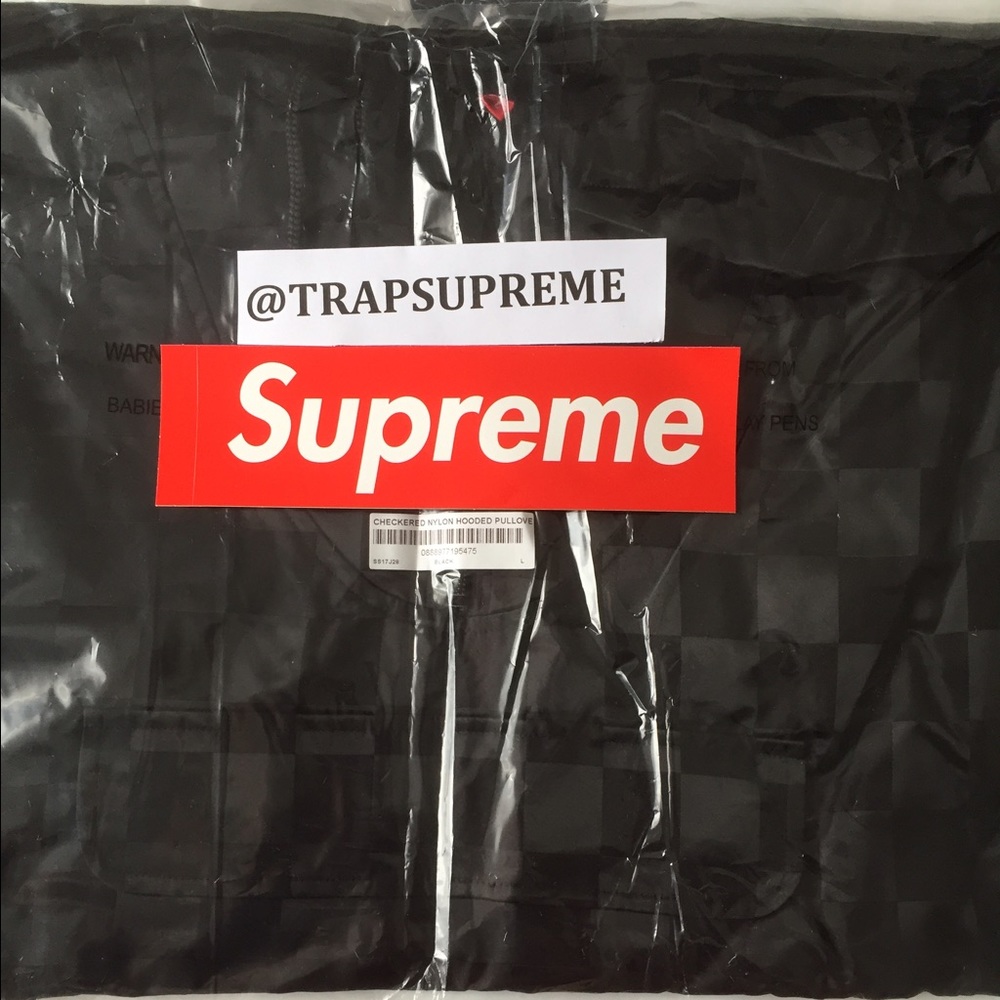 ***SOLD***supreme checkered nylon hooded pullover