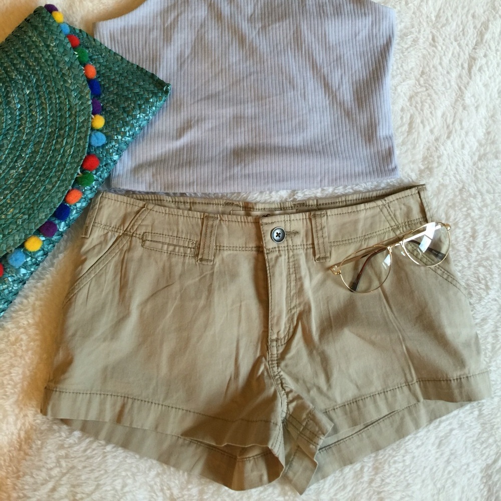 Hollister Chino Shorts Low Rise