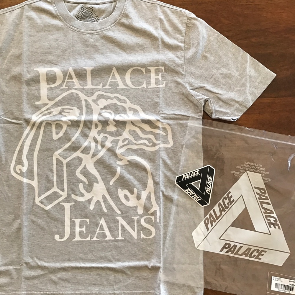 ⛔️SOLD⛔️ Palace Jeans Tee