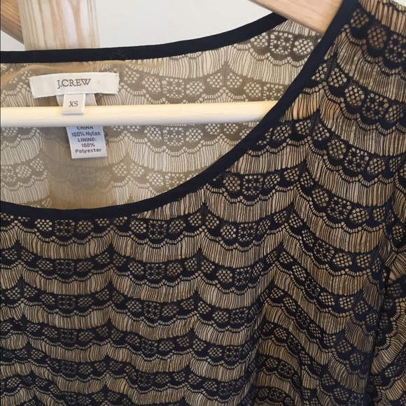 Beautiful Lacey blouse - Picture 2 of 3