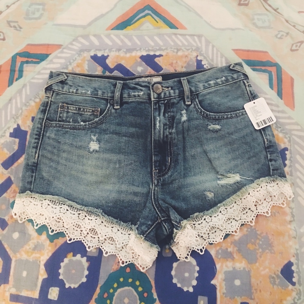 NWT Free People Lacey Trim Medium Wash Shorts