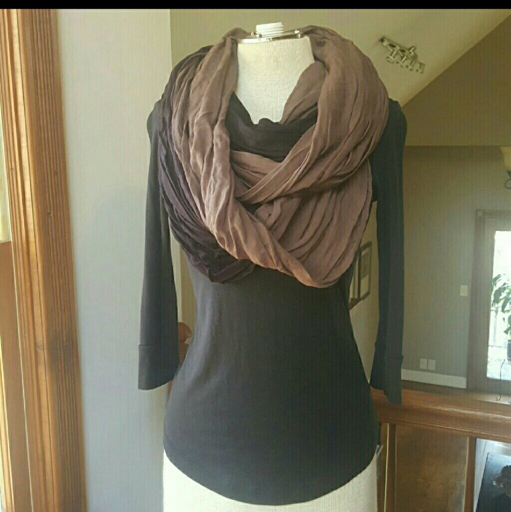 Black long sleeve shirt