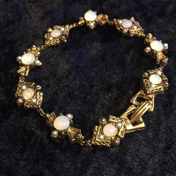 LJM Vintage Jewelry - Vintage LJM gold opalescent bracelet