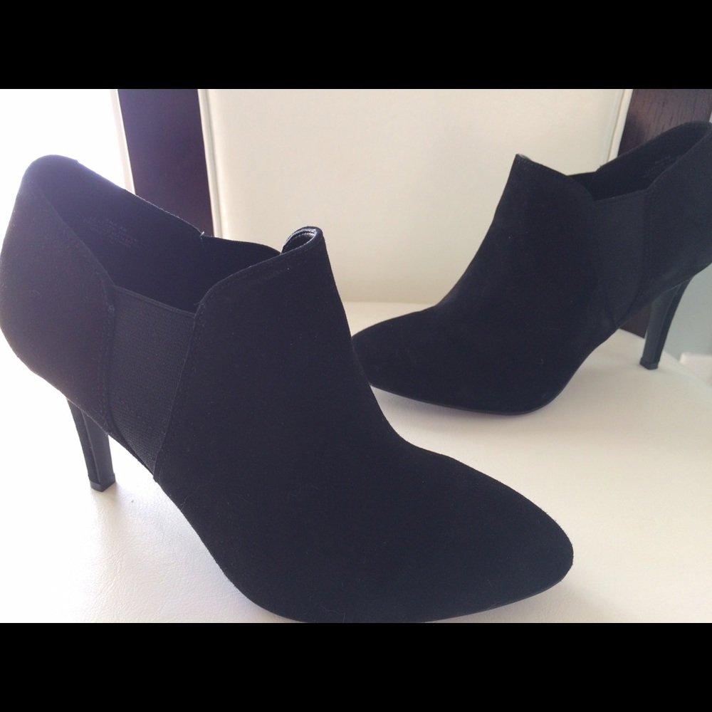 Audrey Brooke Booties