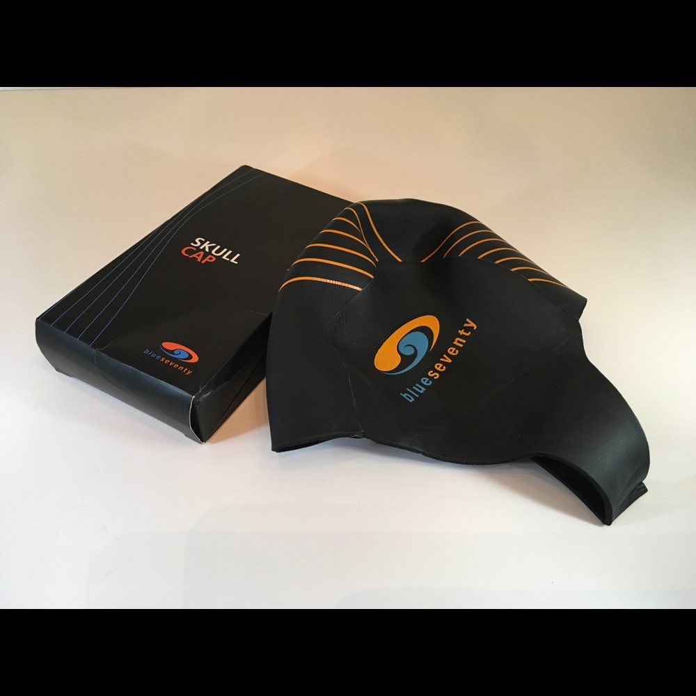 Yamamoto 3mm neoprene cap.  NIB.  Size small.