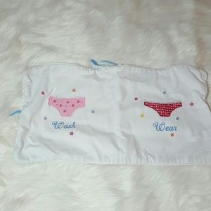 NWOT GAP lingerie bag