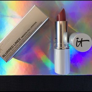 IT Cosmetics Blurred Lines smooth-fill lipstick