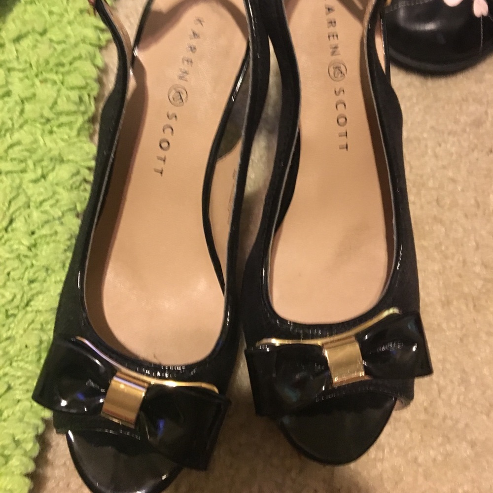 Karen Scott heels worn once