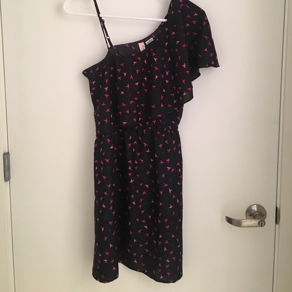 One shoulder spring dress with bird pattern 🐦