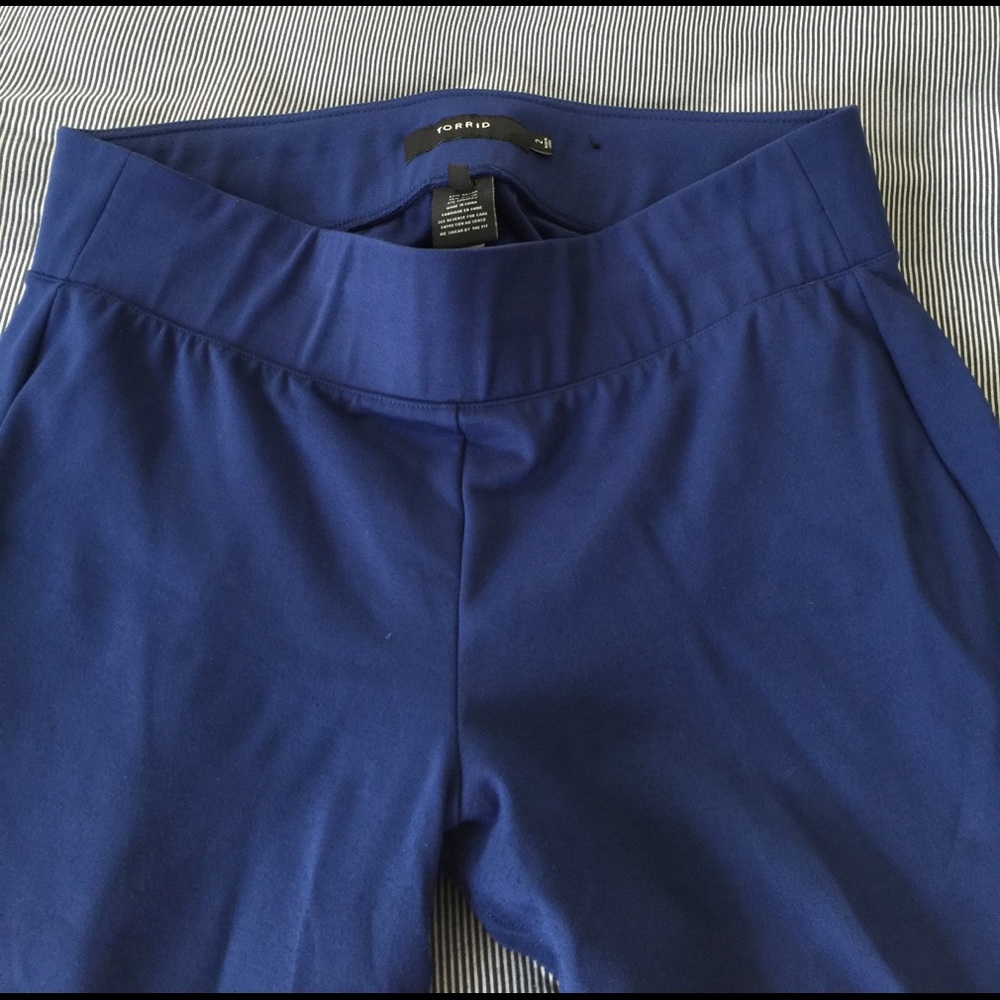 Pants - Picture 4 of 5