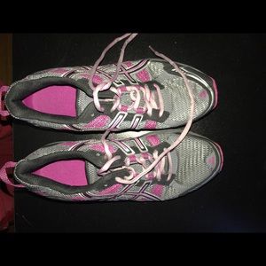 Brand New Women's Asics Tennis Shoes