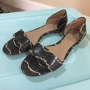 Tory Burch Snake Skin Flats. New! Never worn!