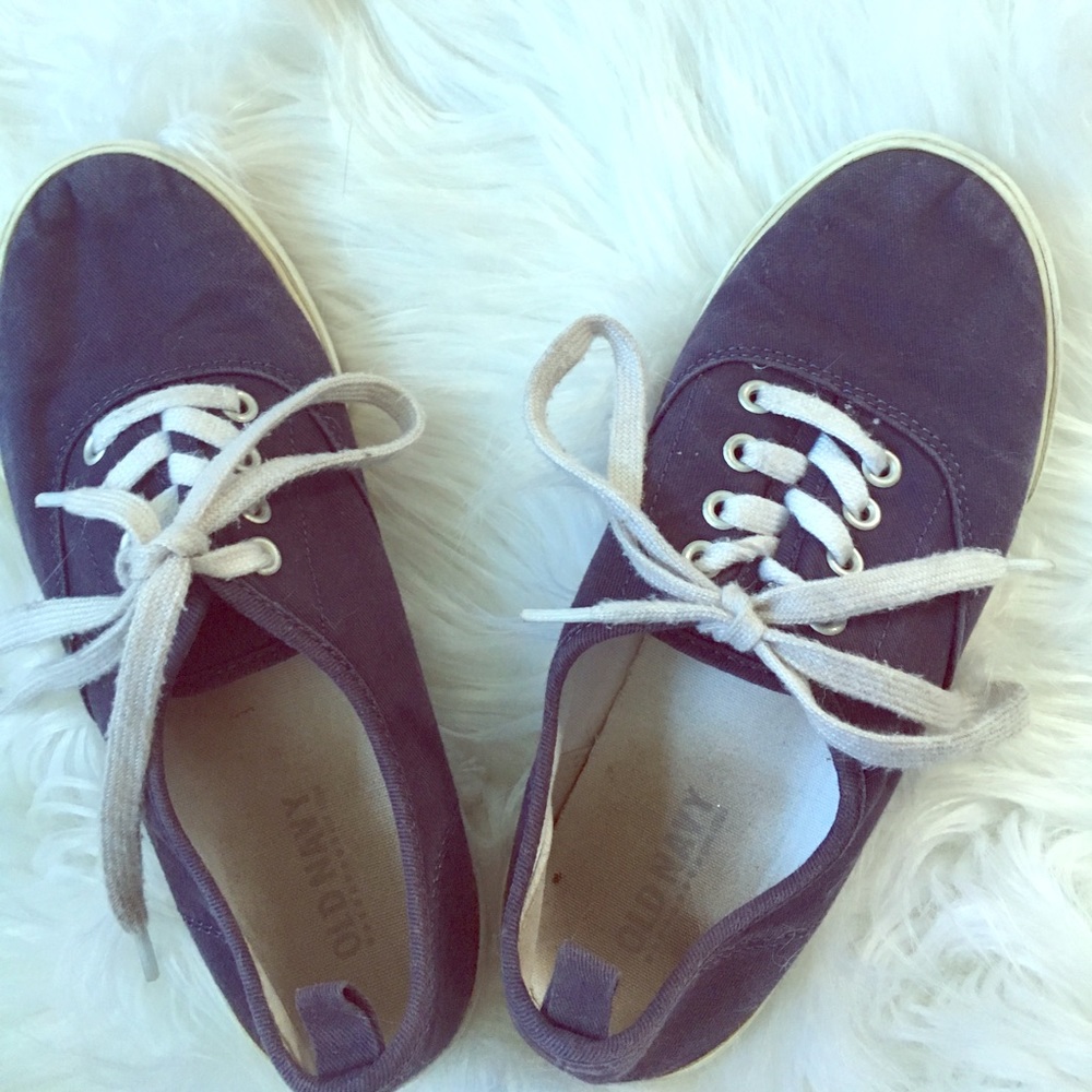 Navy blue sneakers for girls