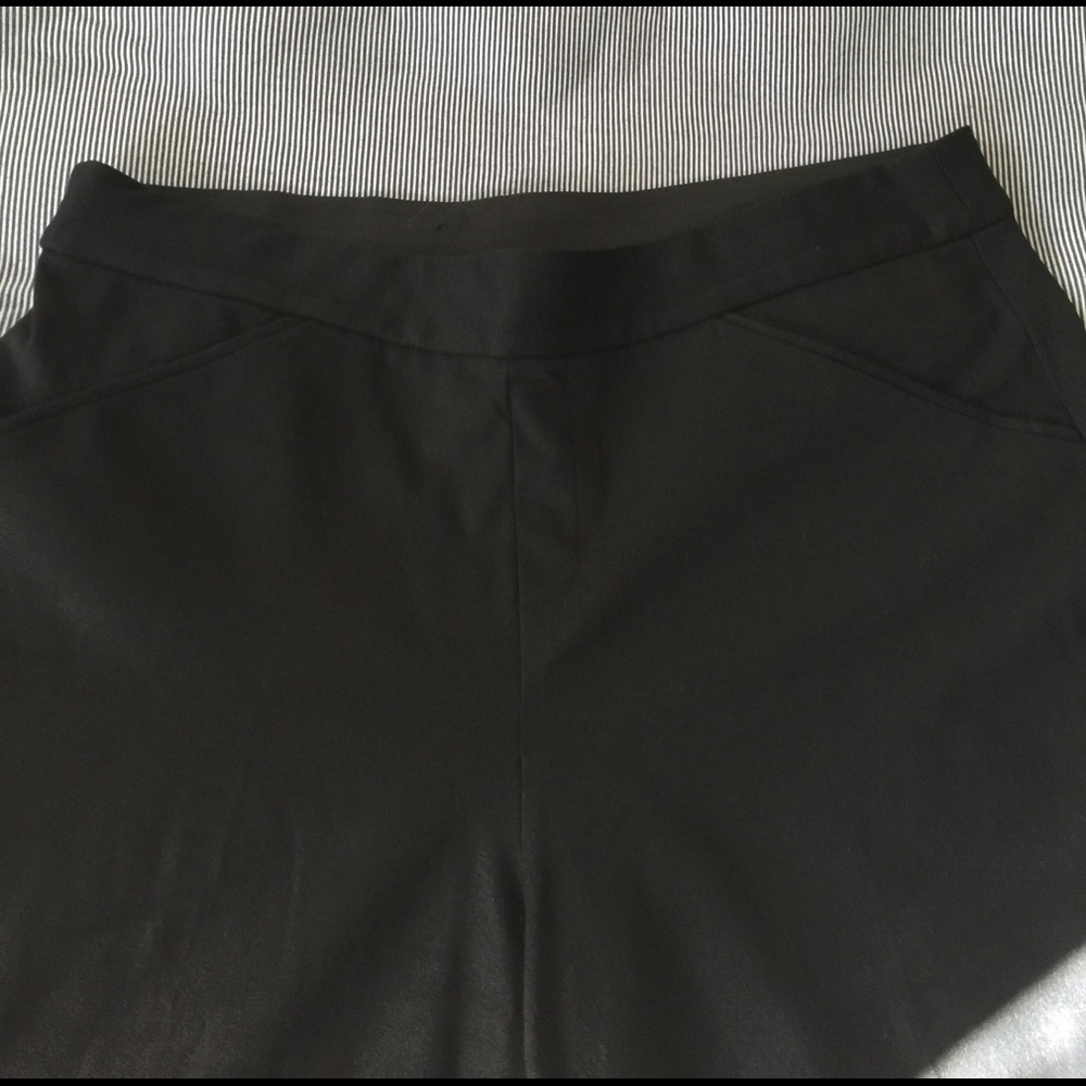 Pants - Picture 4 of 6