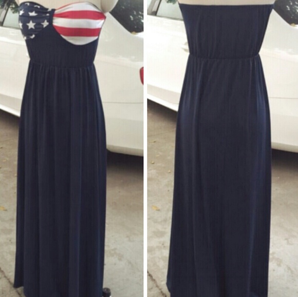 HOST PICK BRAND NEW AMERICAN FLAG BOHO MAXI DRESS - Picture 2 of 5