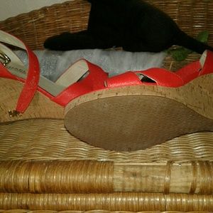 MK wedges