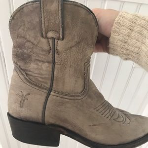 Frye cowboy boots size 6