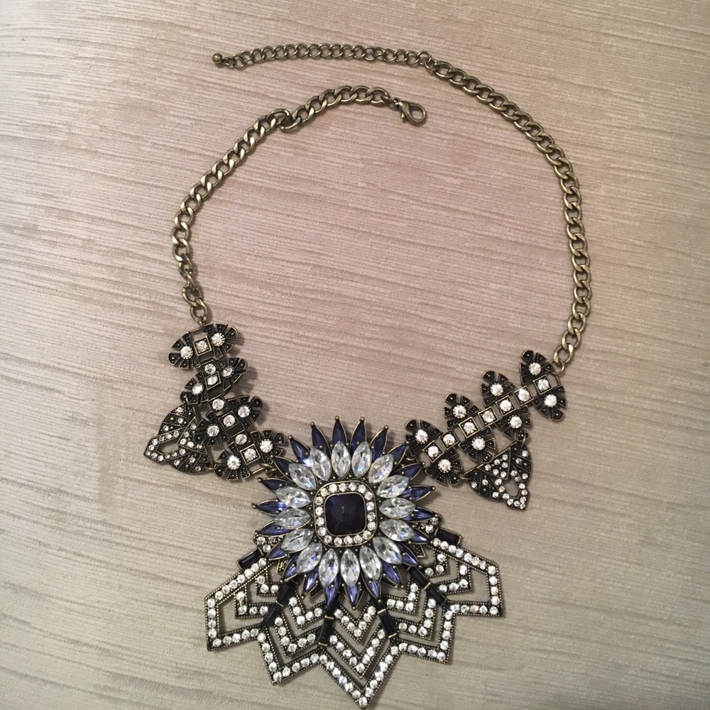 Oversized Statement Necklace