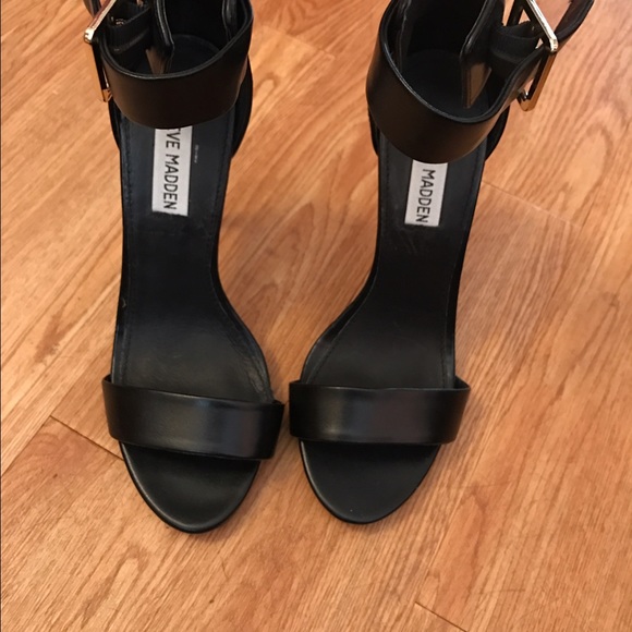 Steve Madden Heels - Picture 3 of 3