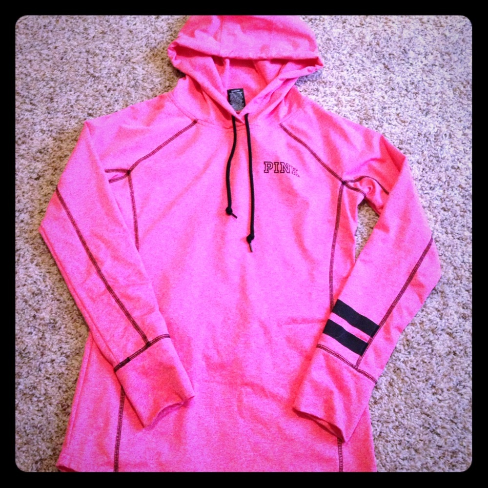 PINK Ultimate Pullover